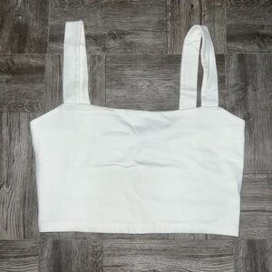 Forever 21 White Cropped Tank Size Medium